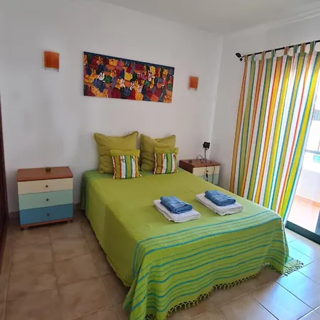 Semesterbostad V3 - Vale Pedras *